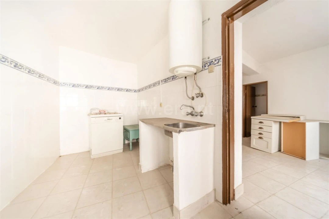 Moradia T3 para Venda em Souto da Casa Foto 5