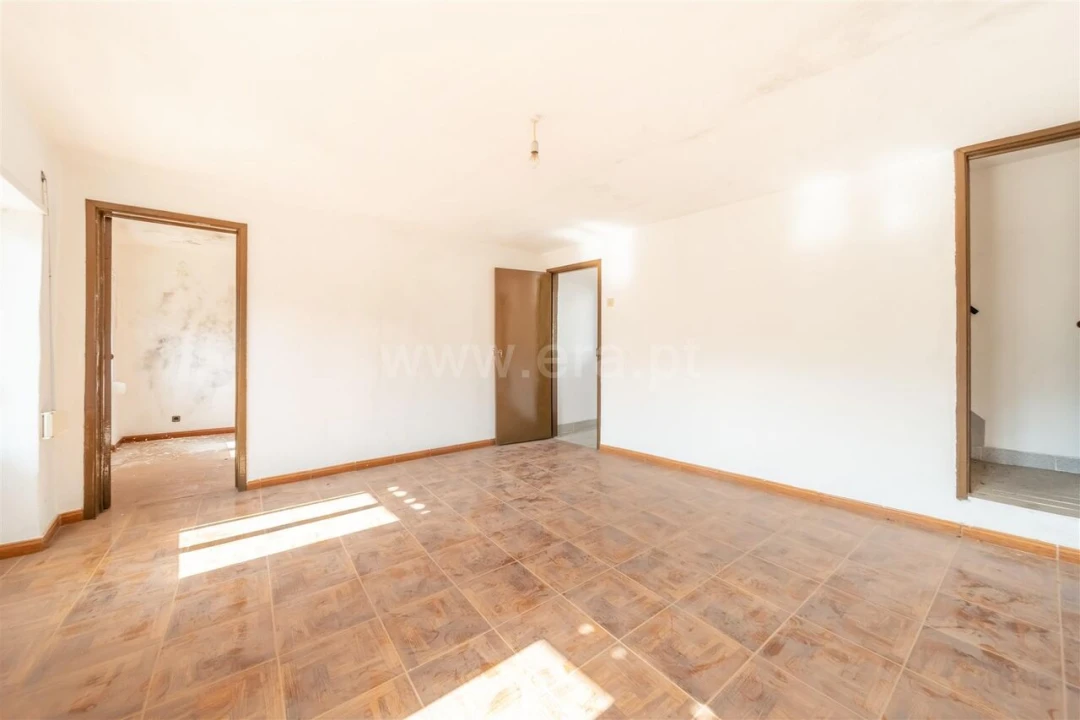 Moradia T3 para Venda em Souto da Casa Foto 13