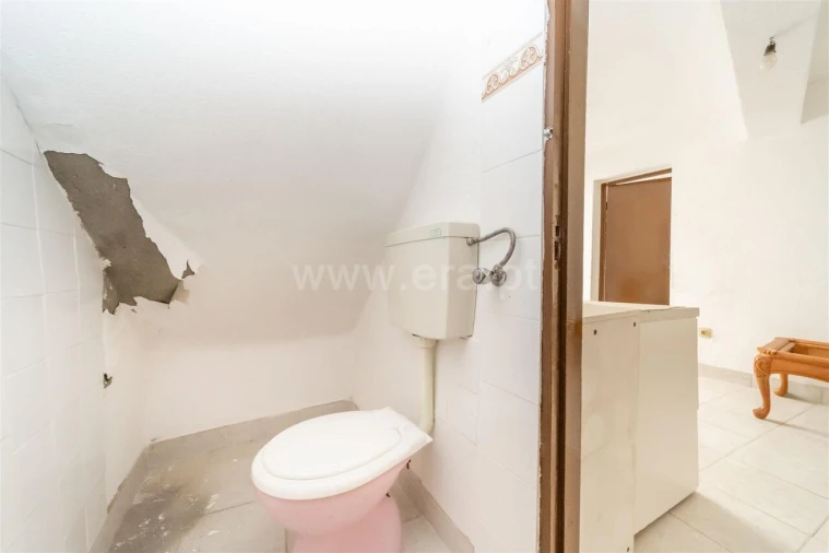 Moradia T3 para Venda em Souto da Casa Foto 7