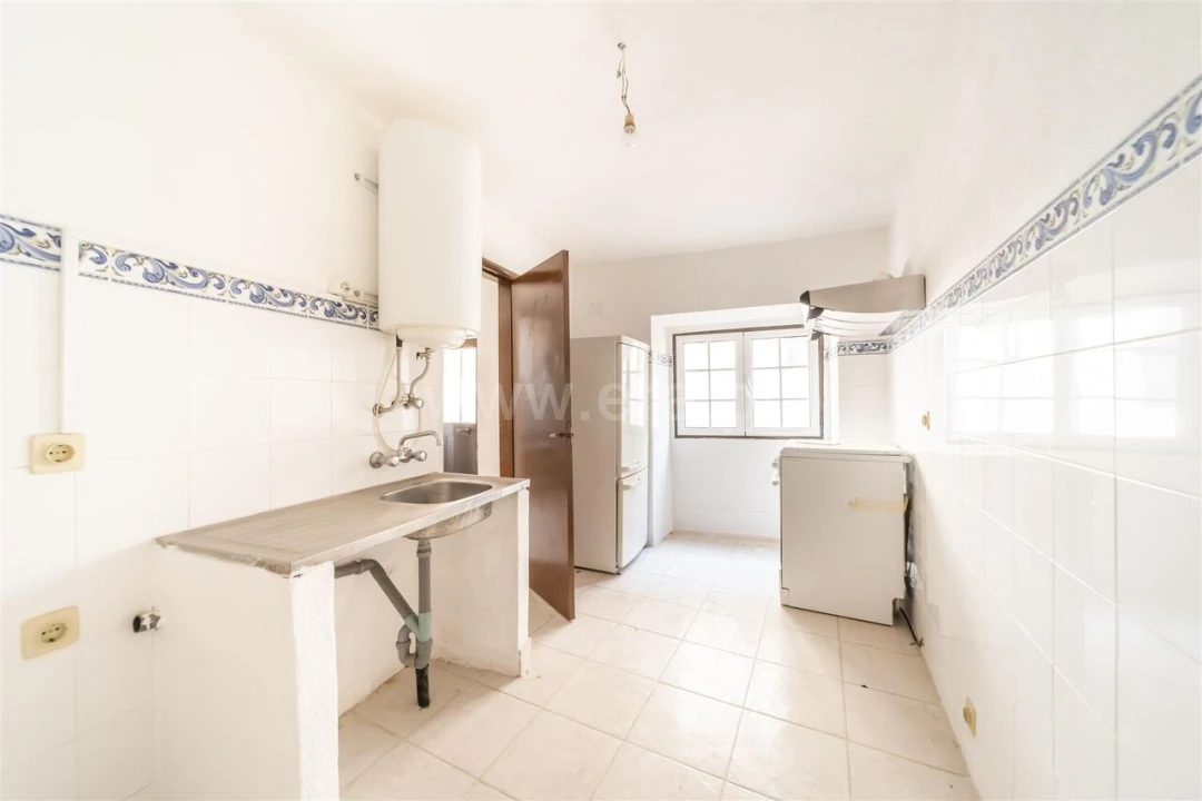 Moradia T3 para Venda em Souto da Casa Foto 4