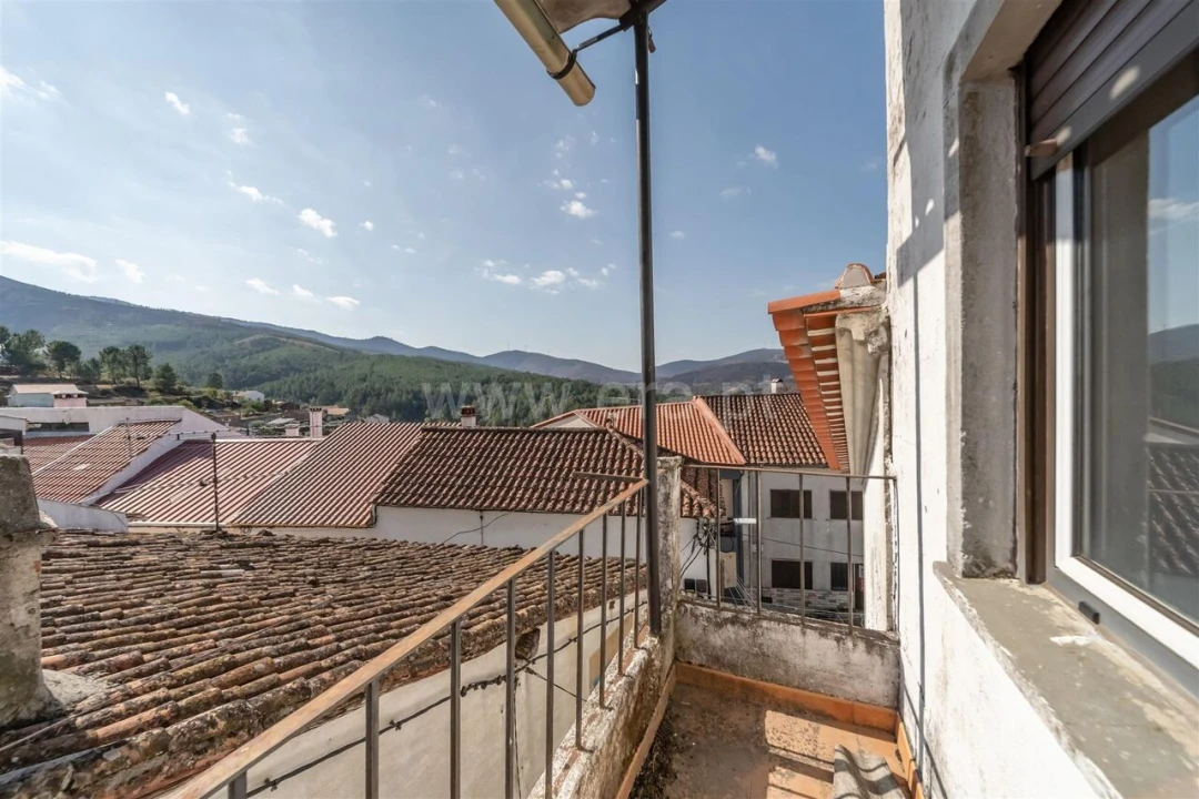 Moradia T3 para Venda em Souto da Casa Foto 18