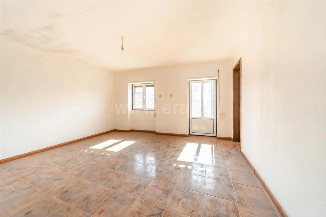 Moradia T3 para Venda em Souto da Casa Foto 12