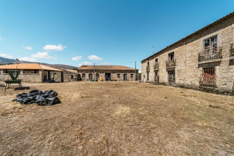 Quinta T0 para Venda em Castelo Novo Foto 9