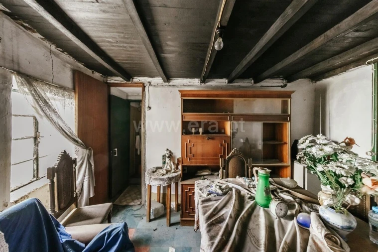 Moradia T0 para Venda em Alcaria Foto 4