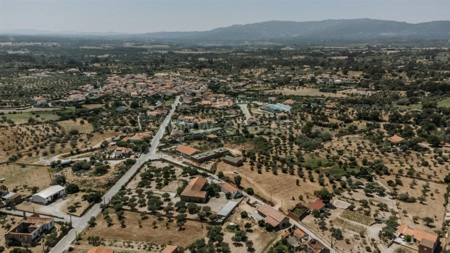 Terreno para Venda em Orca Foto 6