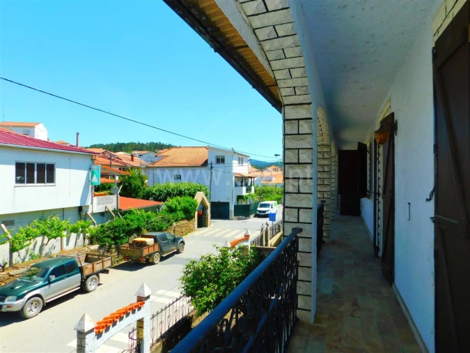 Moradia T4 para Venda em Dornelas do Zezere Foto 18