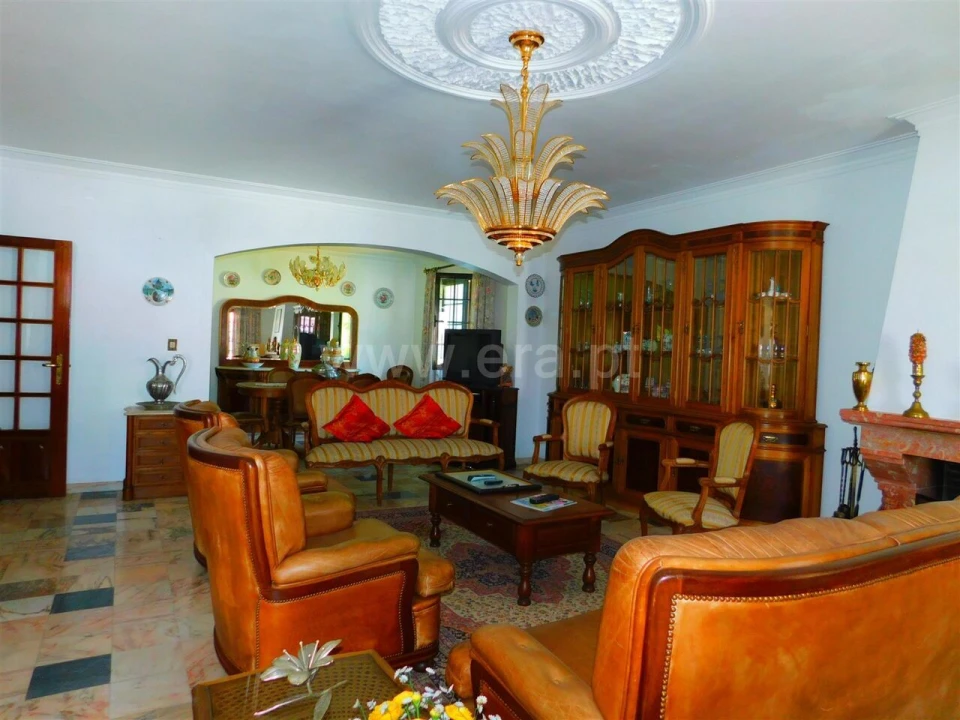 Moradia T4 para Venda em Dornelas do Zezere Foto 3