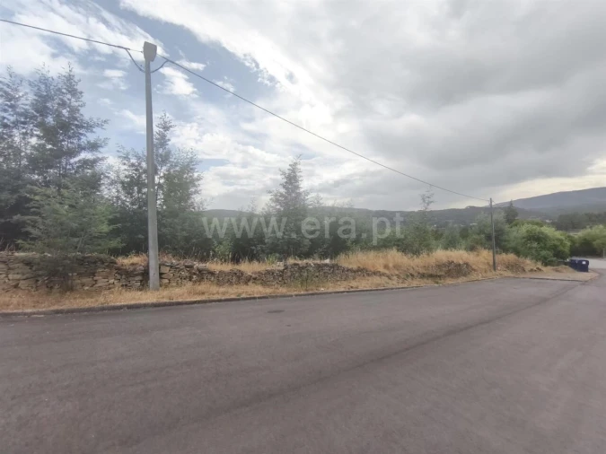 Terreno para Venda em Silvares Foto 5