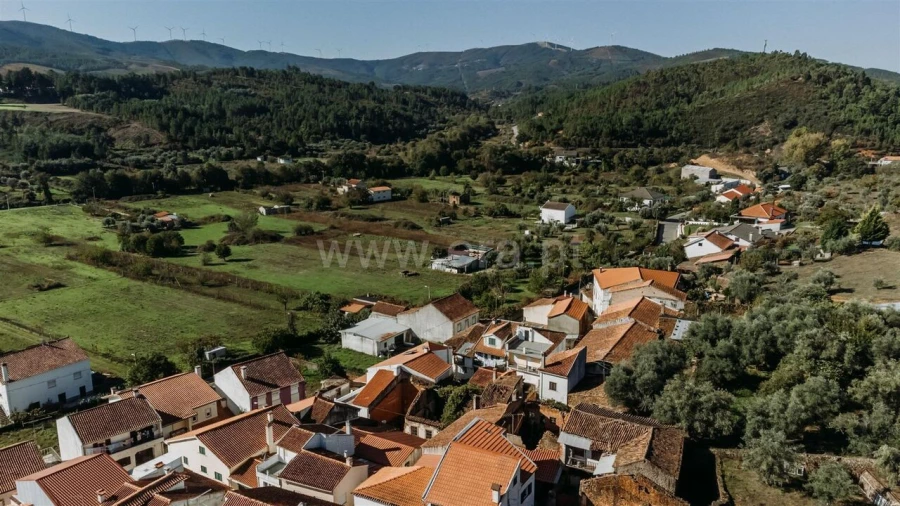 Moradia T0 para Venda em Castelejo Foto 12