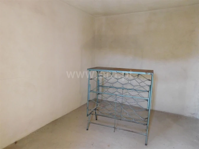 Moradia T1 para Venda em São Vicente da Beira Foto 8