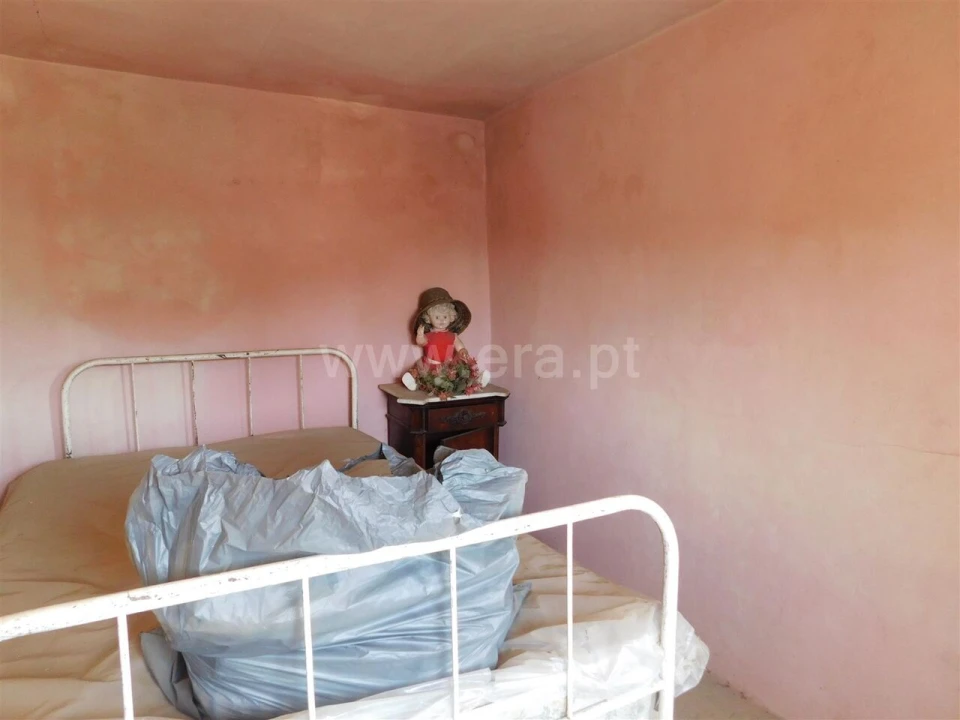 Moradia T1 para Venda em São Vicente da Beira Foto 7