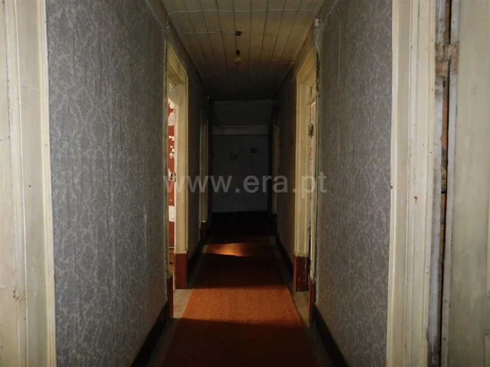 Moradia T4 para Venda em Alcaria Foto 9