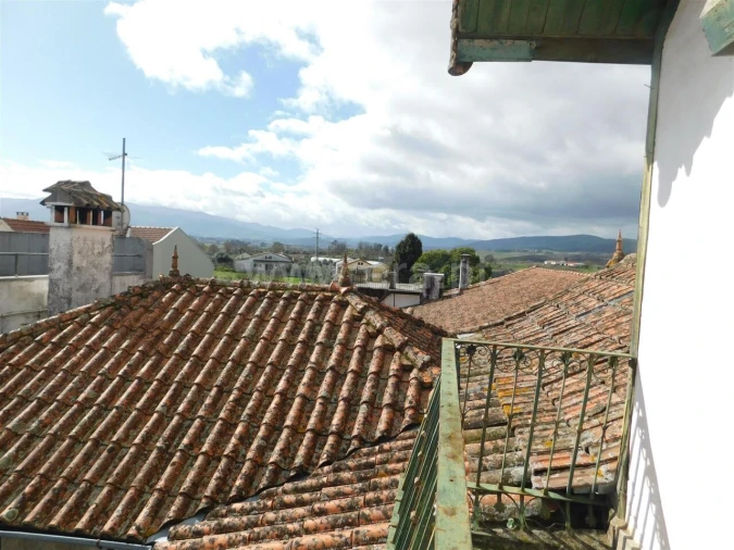 Moradia T4 para Venda em Alcaria Foto 13