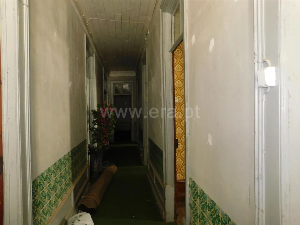 Moradia T4 para Venda em Alcaria Foto 17