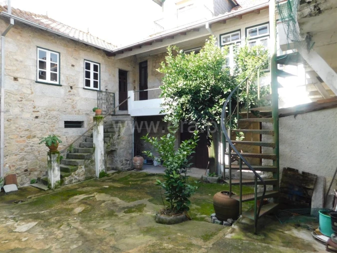 Moradia T3 para Venda em Alcaria Foto 2