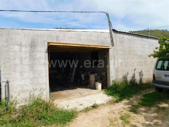 Quinta T0 para Venda em Alpedrinha Foto 2