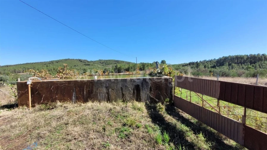 Quinta T0 para Venda em Enxames Foto 5