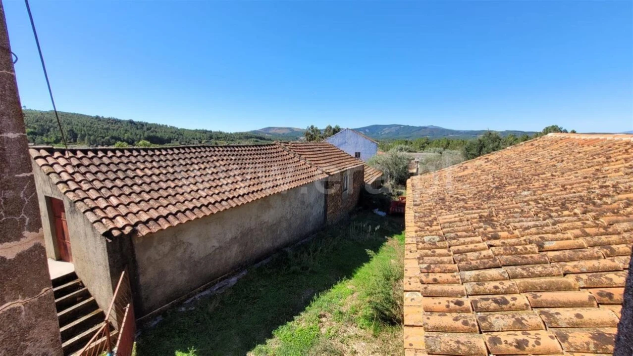 Quinta T0 para Venda em Enxames Foto 7