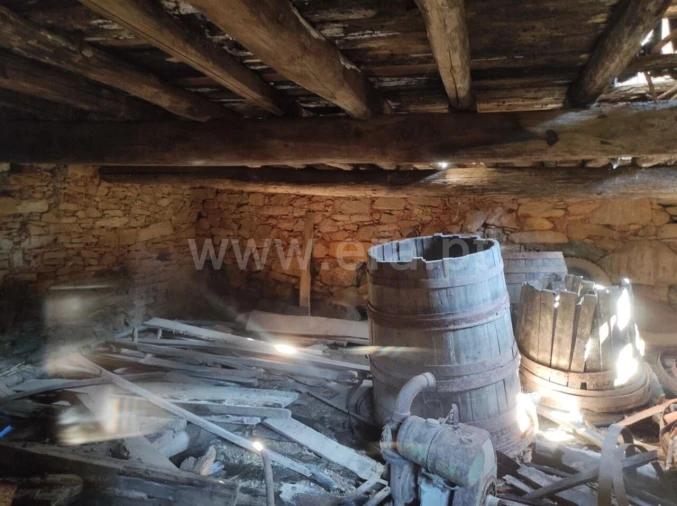 Quinta T0 para Venda em Enxames Foto 2