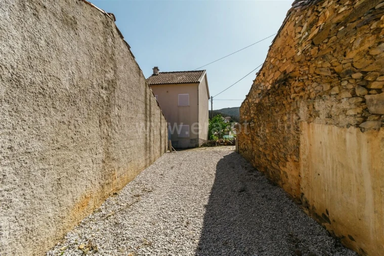 Terreno para Venda em Silvares Foto 10