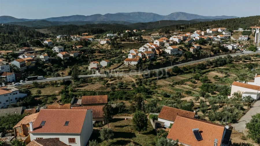 Terreno para Venda em Silvares Foto 5