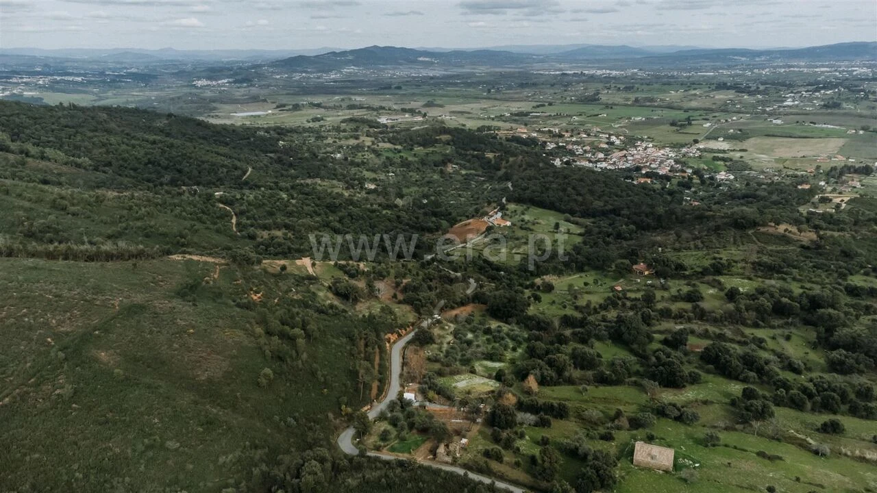 Terreno para Venda em Telhado Foto 6