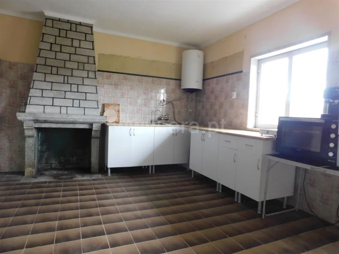 Moradia T5 para Venda em Cotimos Foto 3