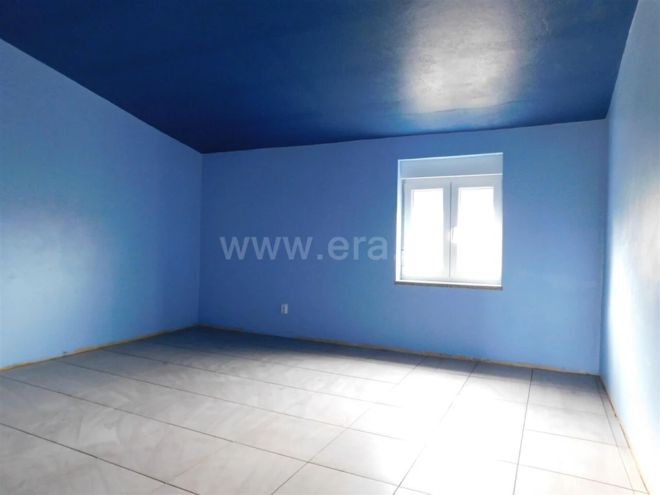 Moradia T5 para Venda em Cotimos Foto 11