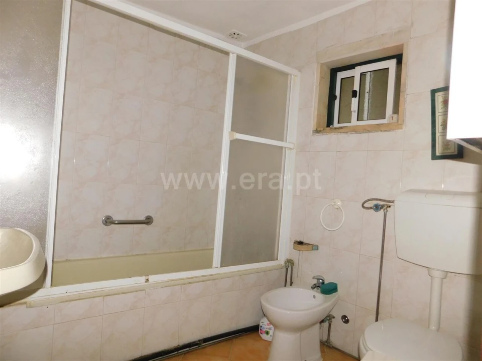 Moradia T3 para Venda em Alcaria Foto 14