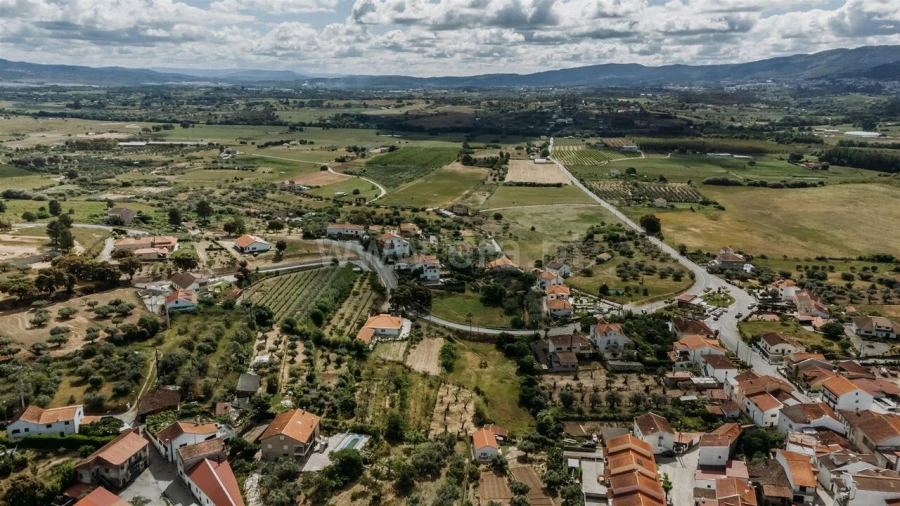 Terreno para Venda em Telhado Foto 11