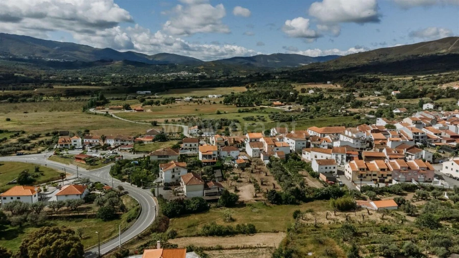 Terreno para Venda em Telhado Foto 9