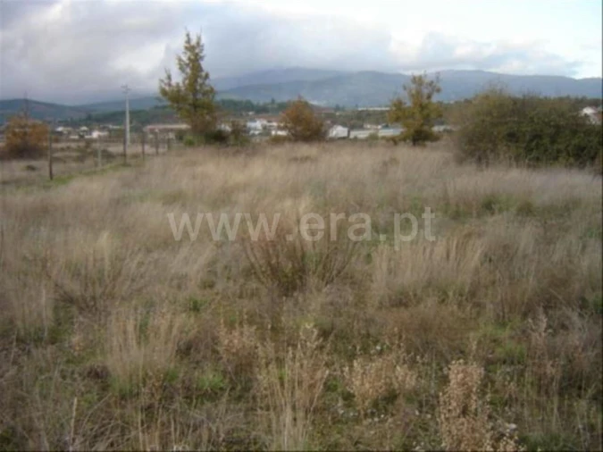 Terreno para Venda em Alcaria Foto 2