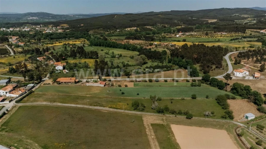 Terreno para Venda em Enxames Foto 9