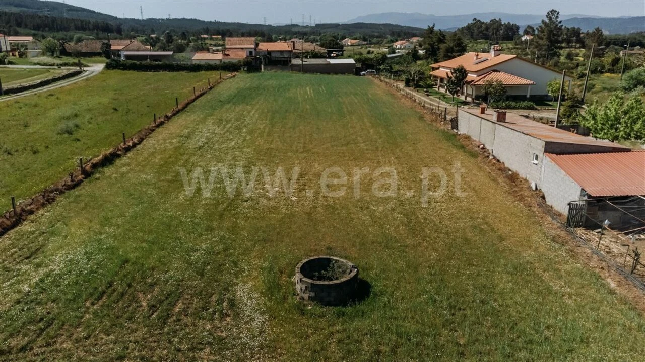 Terreno para Venda em Enxames Foto 8