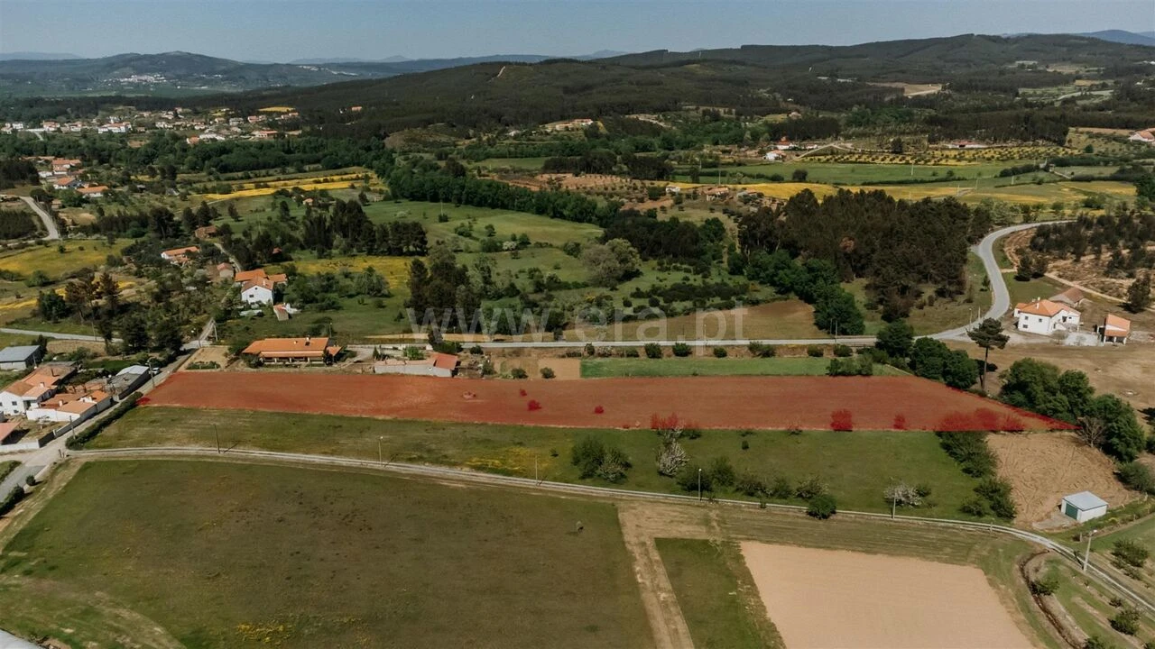 Terreno para Venda em Enxames Foto 4