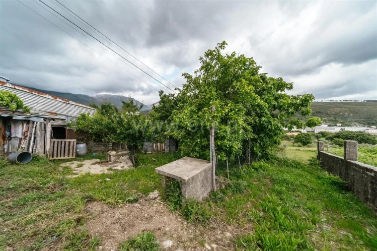 Terreno para Venda em Unhais da Serra Foto 5