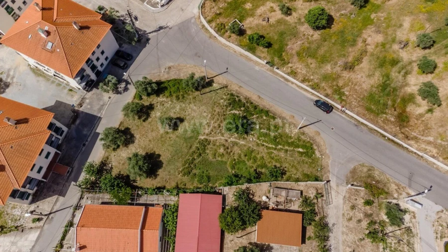 Terreno para Venda em Alpedrinha
