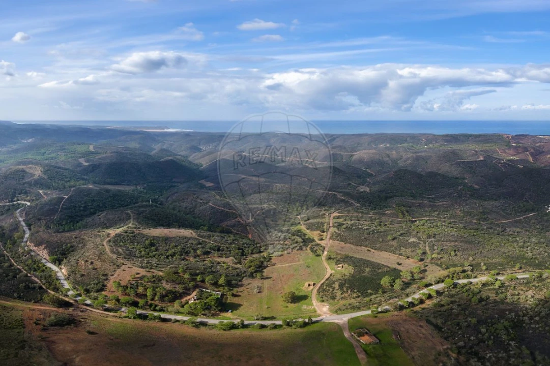 Terreno para Venda em Bordeira Foto 2