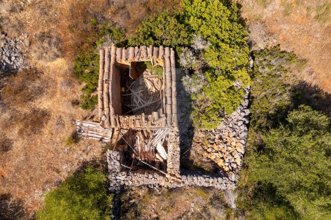 Terreno para Venda em Bensafrim e Barão de São João Foto 6