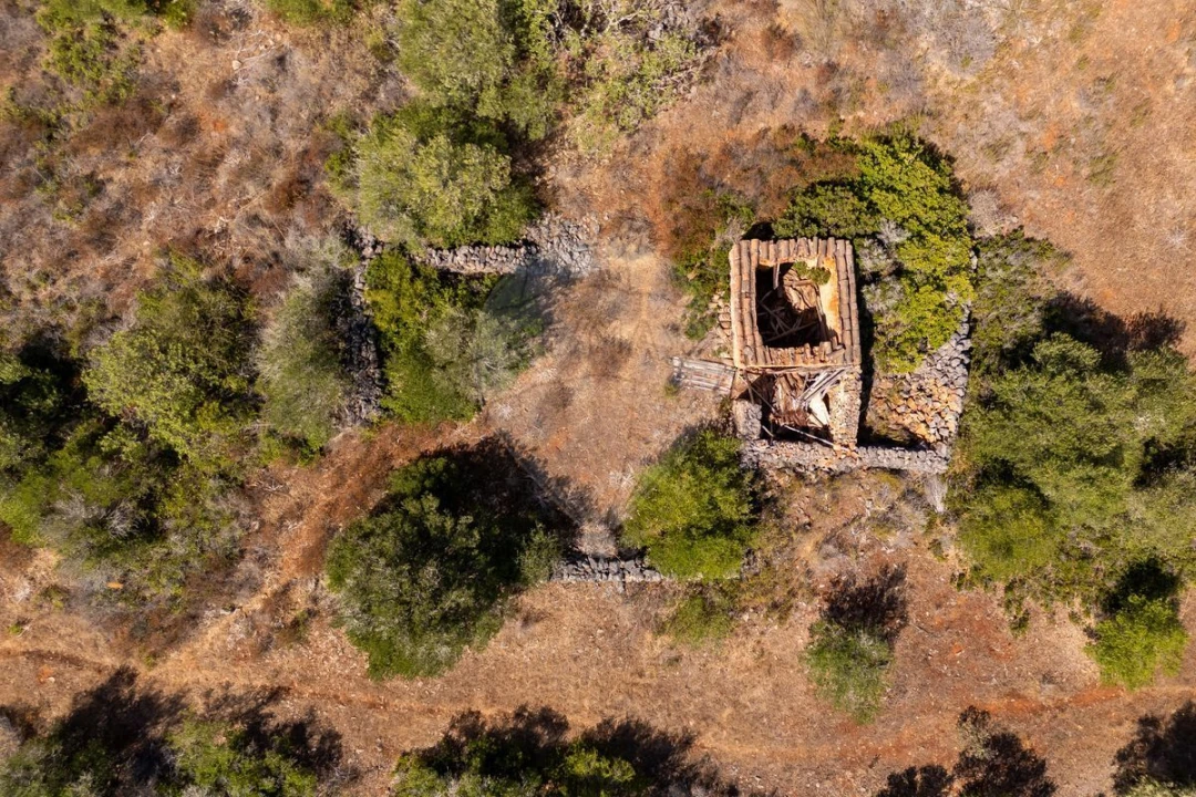 Terreno para Venda em Bensafrim e Barão de São João Foto 5