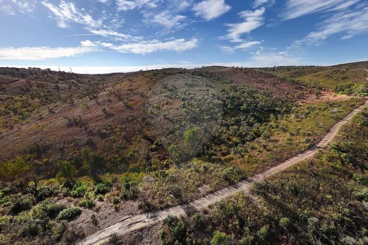 Terreno para Venda em Budens Foto 4