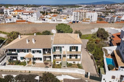 Moradia T5 para Venda em Lagos (São Sebastião e Santa Maria)