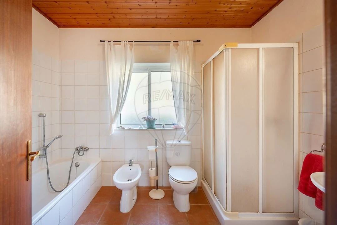 Quinta T2 para Venda em Marmelete Foto 23