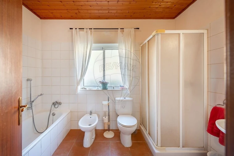 Quinta T2 para Venda em Marmelete Foto 23