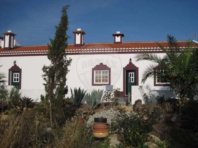 Moradia T7 para Venda em Aljezur