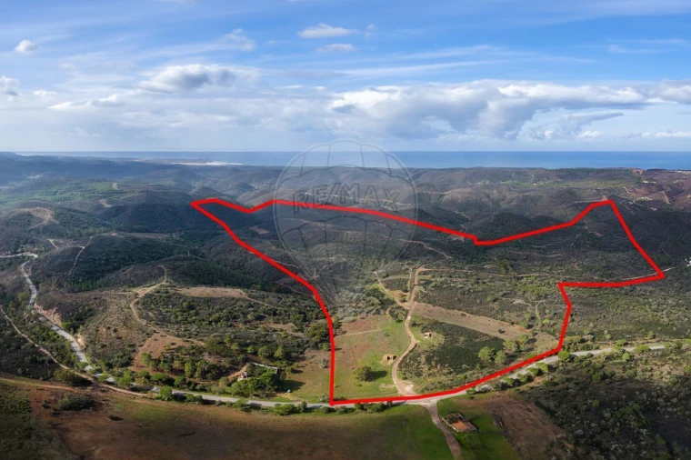 Terreno para Venda em Bordeira Foto 6