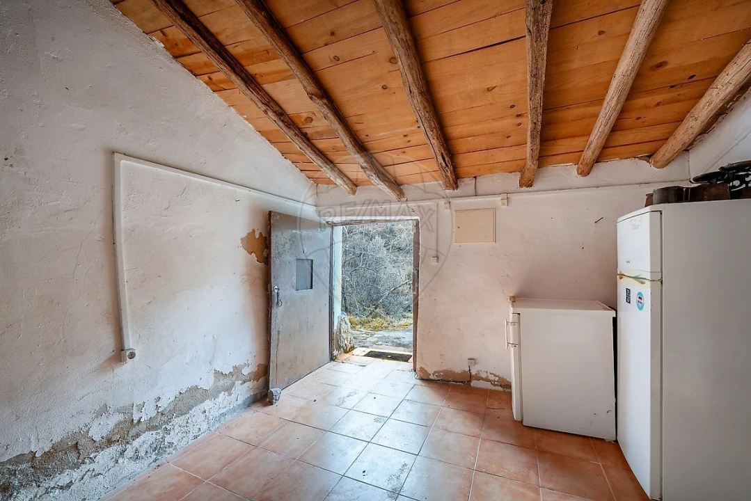 Moradia T4 para Venda em Monchique Foto 22