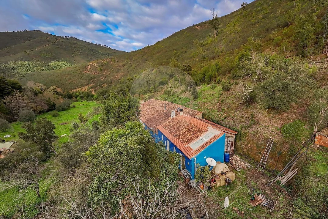 Moradia T4 para Venda em Monchique Foto 21