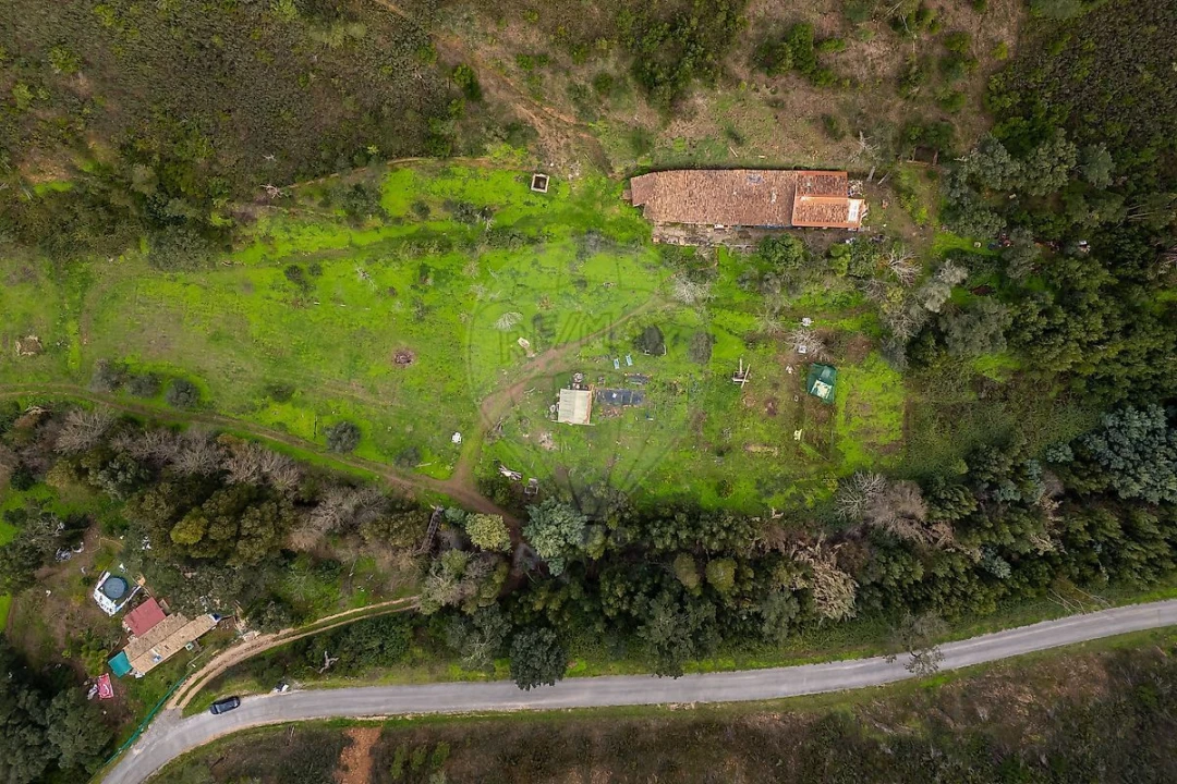 Moradia T4 para Venda em Monchique Foto 32