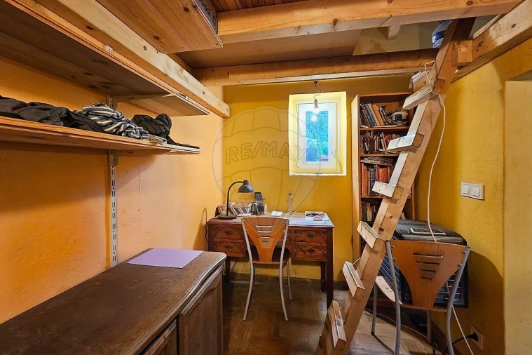 Moradia T4 para Venda em Monchique Foto 7